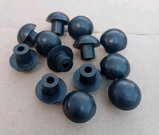 20 TAPPI PLASTICA NERO BOMBATI COPRI FORO 10mm PIEDIENI APPOGGIO NUOVI V. MISURE