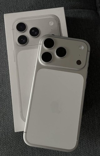 Iphone pro - iphone,