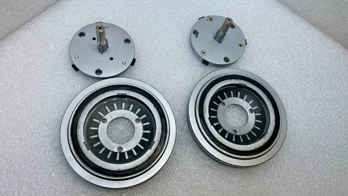 Hub base trident - /,
