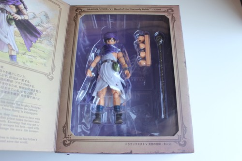Figurine bring arts - figurine,
