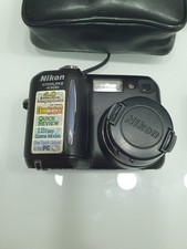 Nikon Coolpix E4300 + 2 batterie e custodia