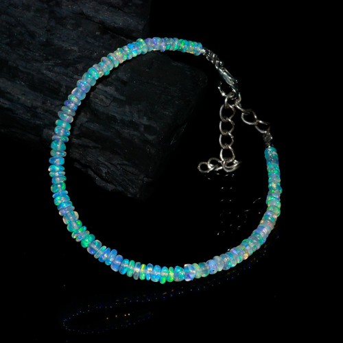 Bracciale con pietre preziose