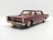 Motor City USA 1/43 Pontiac