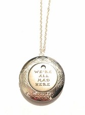 Alice In Wonderland Collana