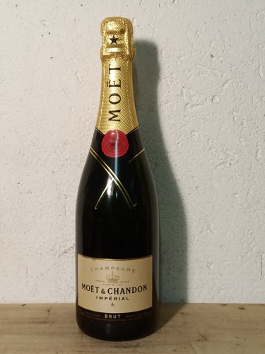 Champagne moet chandon - &,