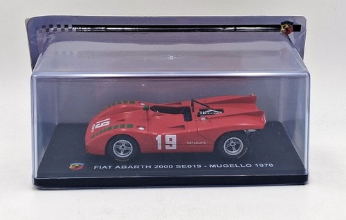Die cast fiat - ",