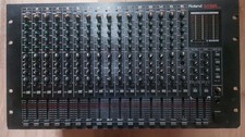 Roland M-16E Mixer di linea