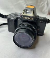 Yashica 230AF Reflex Analogica