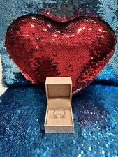 Anello in oro bianco 14 carati