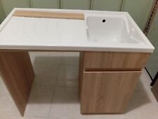 Mobile lavatoio con porta