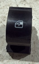 PULSANTIERA ANTERIORE DESTRA