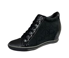 Sneakers Calvin Klein Jeans in tessuto CK nero e vernice zeppa 7 cm SUPER SCONTO