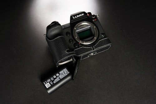 Custodia mezza fotocamera - , in