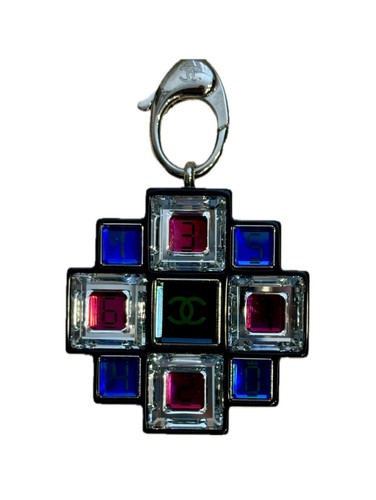 Chanelcc logo rhinestone neck - chanelcc,