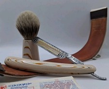 Rasoio dritto Dovo En Vogue n. 105 con spazzola e goccia