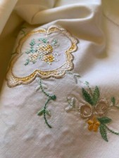 parure lenzuola matrimoniali ricamate a mano + 2 federe RICAMATE A MANO