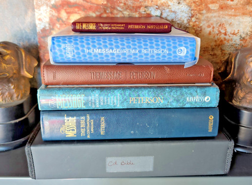 The message bible lot - message, j1