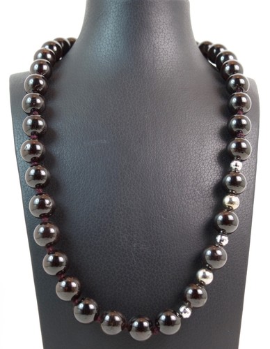 Collana granato con - in,