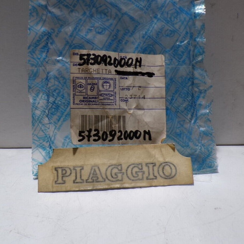 Targhetta piaggio nera scudo - targhetta, "piaggio"