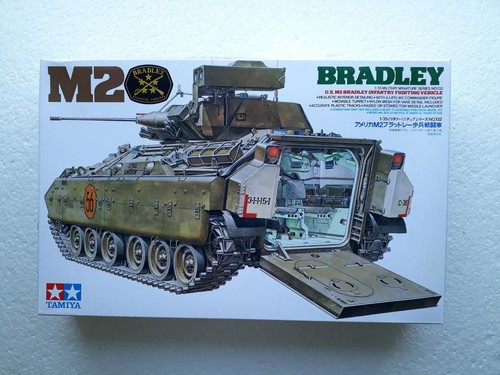Tamiya m2 bradley - 1/35,