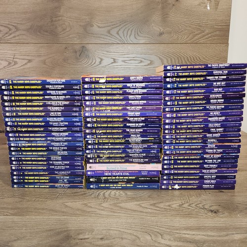 Hardy boys casefiles paperback - hardy,