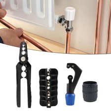 Raddrizzatore e taglierina per tubi in metallo portatile in set completo di stru