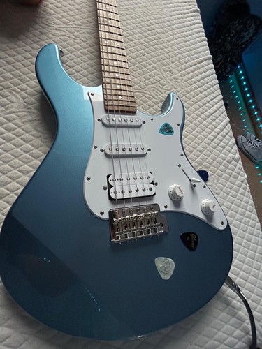 Yamaha pacifica 112j lpb - pacifica,