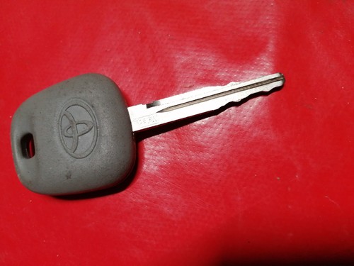 Cle contact grise - cle, de