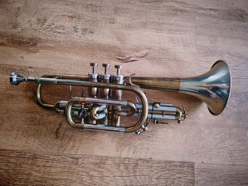 Tromba vintage invicta con - tromba,