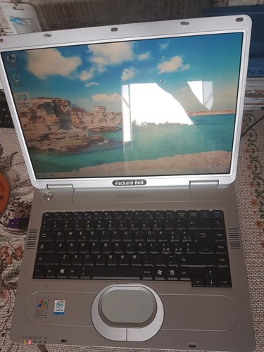 Computer notebook packard bell - computer,