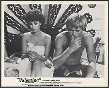 Valentina '78 SEXY BARECHESTED