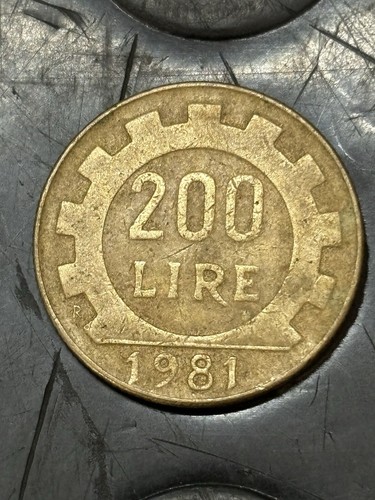 Moneta 200 lire del 1981 - lire,