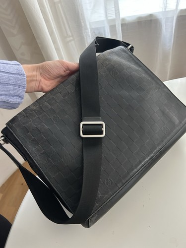 Louis vuitton damier - louis,