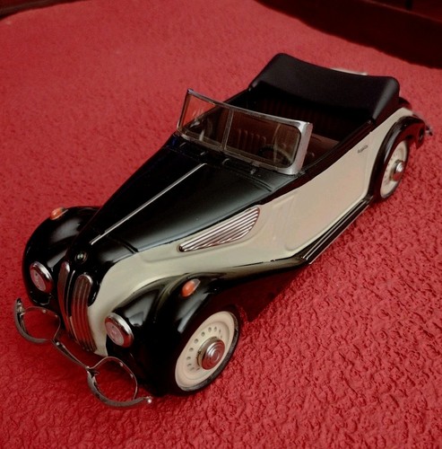 Schuco classic bmw 327 - -,