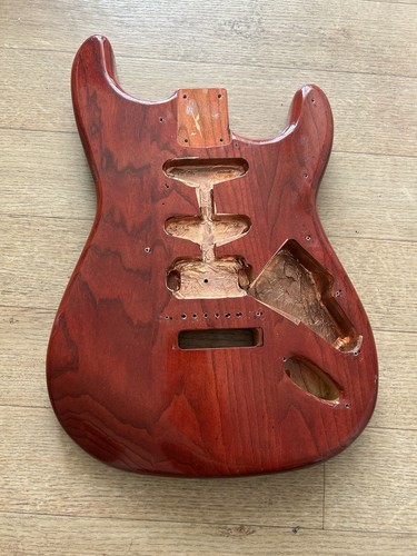 Corpo stratocaster swamp ash - stratocaster,