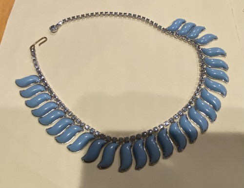 Collana vintage bianca bella - vintage,