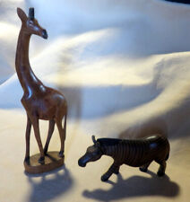 ARTIGIANATO AFRICANO "GIRAFFA e ZEBRA IN LEGNO" Altezza cm.31 x 9 + cm.10 x 18,4