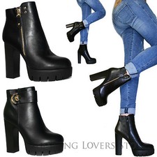 SCARPE Donna Stivali