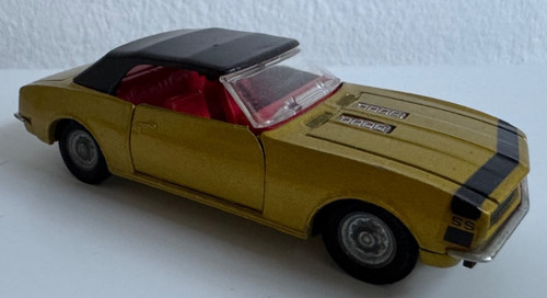 Corgi toys chevrolet camaro - toys,, chevrolet,