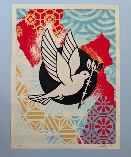 Shepard fairey obey - -,