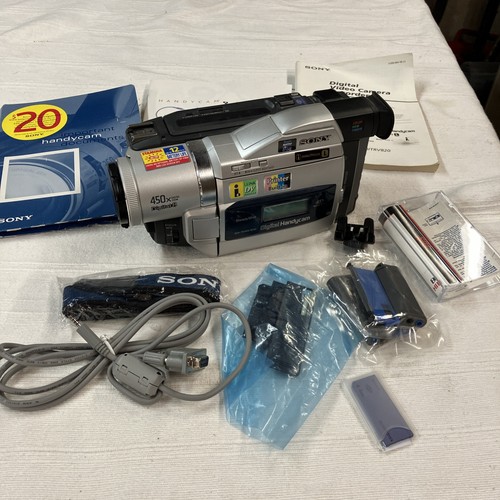 Sony handycam dcr trv820 - sony, dcr-trv820