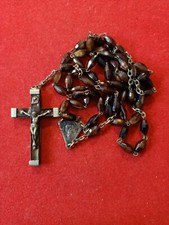 Bellissimo rosario vintage con grani in vetro marrone con sfumature chiare 