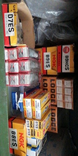 Spark plug ngk champion - spark,