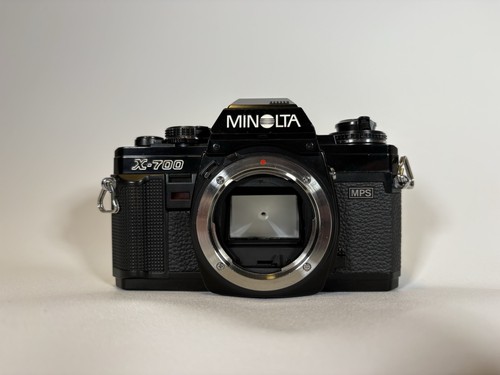 Minolta 700 camera body - camera,