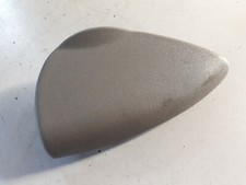 Posacenere posteriore destro