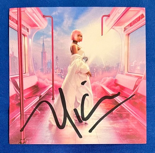 Nicki minaj autografo - 💖,