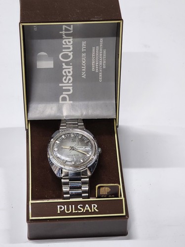 Vintage mens pulsar watch - vintage,