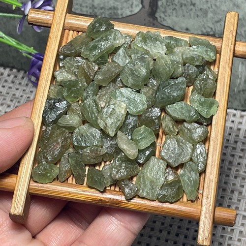 Pietra apatite verde grezza - pietra,