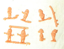 BIANCANEVE - Snow White 7 dwarfs - 7 nani 70s Res Plastic italy micro figure