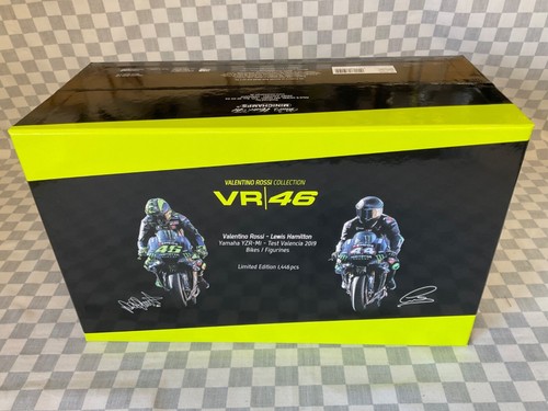 Minichamps yamaha rossi - minichamps,